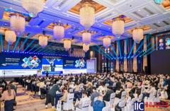 ���ʼ��ɵ�·չ���������ֻᣨIIC SHENZHEN 2025��Բ����Ļ