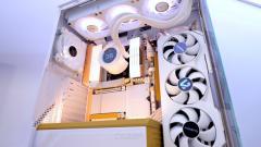 ������CES 2026�Ϸ���X870E AERO X3D WOOD���壬����Ȼ��ѧ��������������±�׼ 